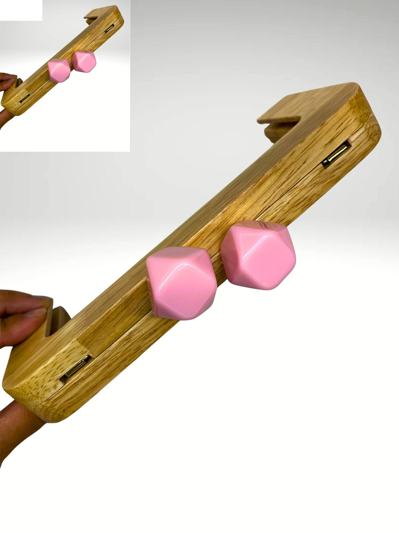 Ahşap pembe boncuklu burs